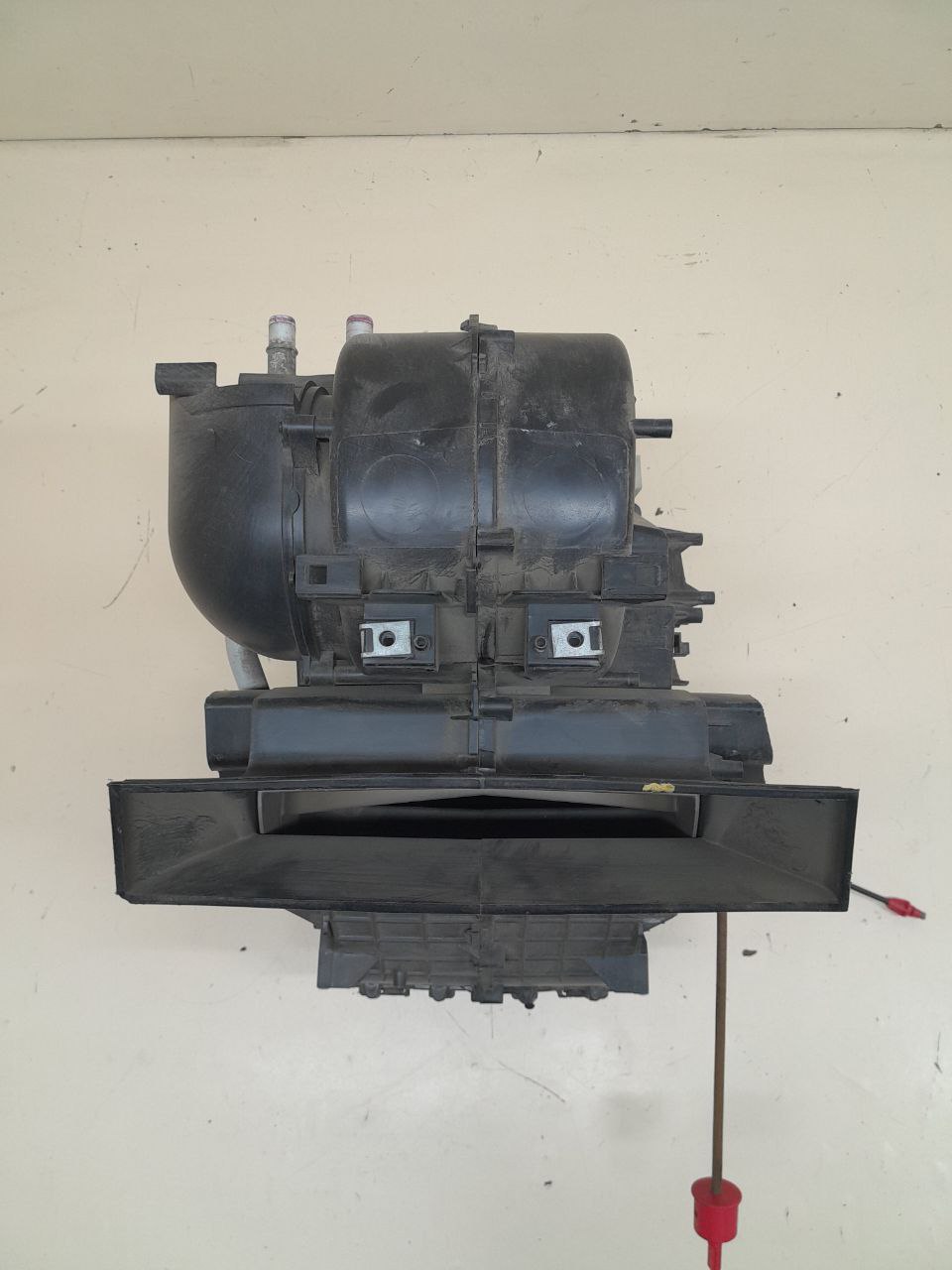 Корпус отопителя Ford Fusion (JU) 2002-2012 Корпус отопителя Ford Fusion (JU) 2002-2012