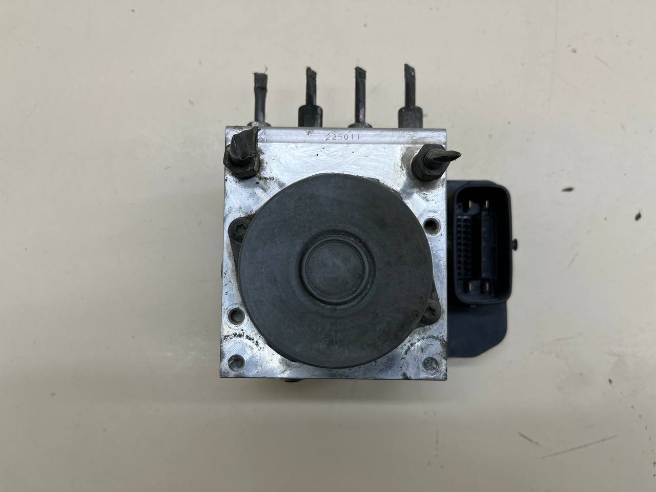 Блок ABS (насос) Mazda Mazda 6 (GJ) 2013-2022