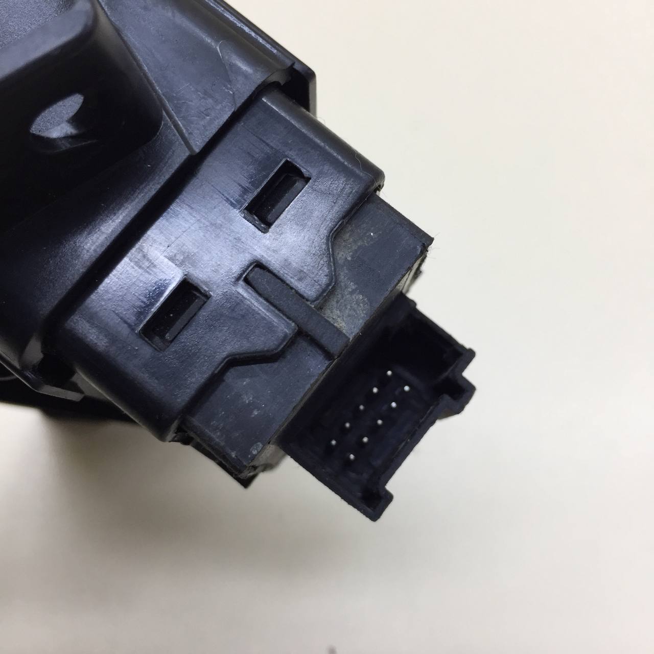 Кнопка фиксатора стояночного тормоза Jetour Dashing 2022>