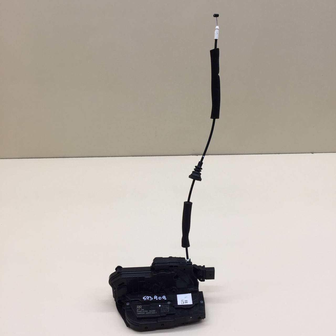 Замок двери задней правой EXEED RX 2022>