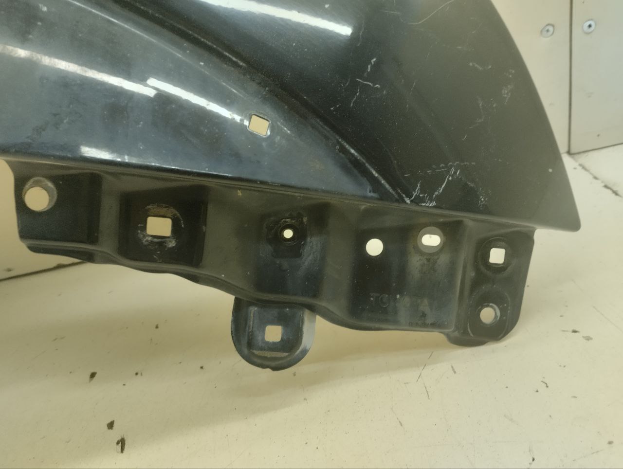 Крыло переднее правое Toyota Land Cruiser Prado (J120) 2002-2009