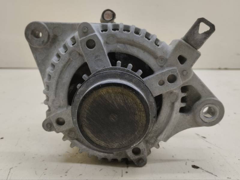 Генератор Toyota Rav 4 (A30) 2006-2013 Генератор Toyota Rav 4 (A30) 2006-2013