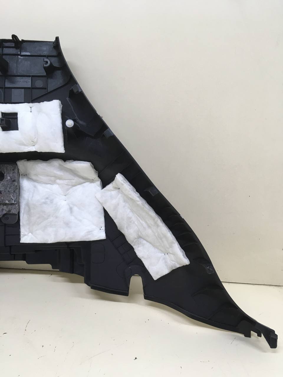 Обшивка багажника Toyota Rav 4 (XA40) 2013-2019 Обшивка багажника Toyota Rav 4 (XA40) 2013-2019