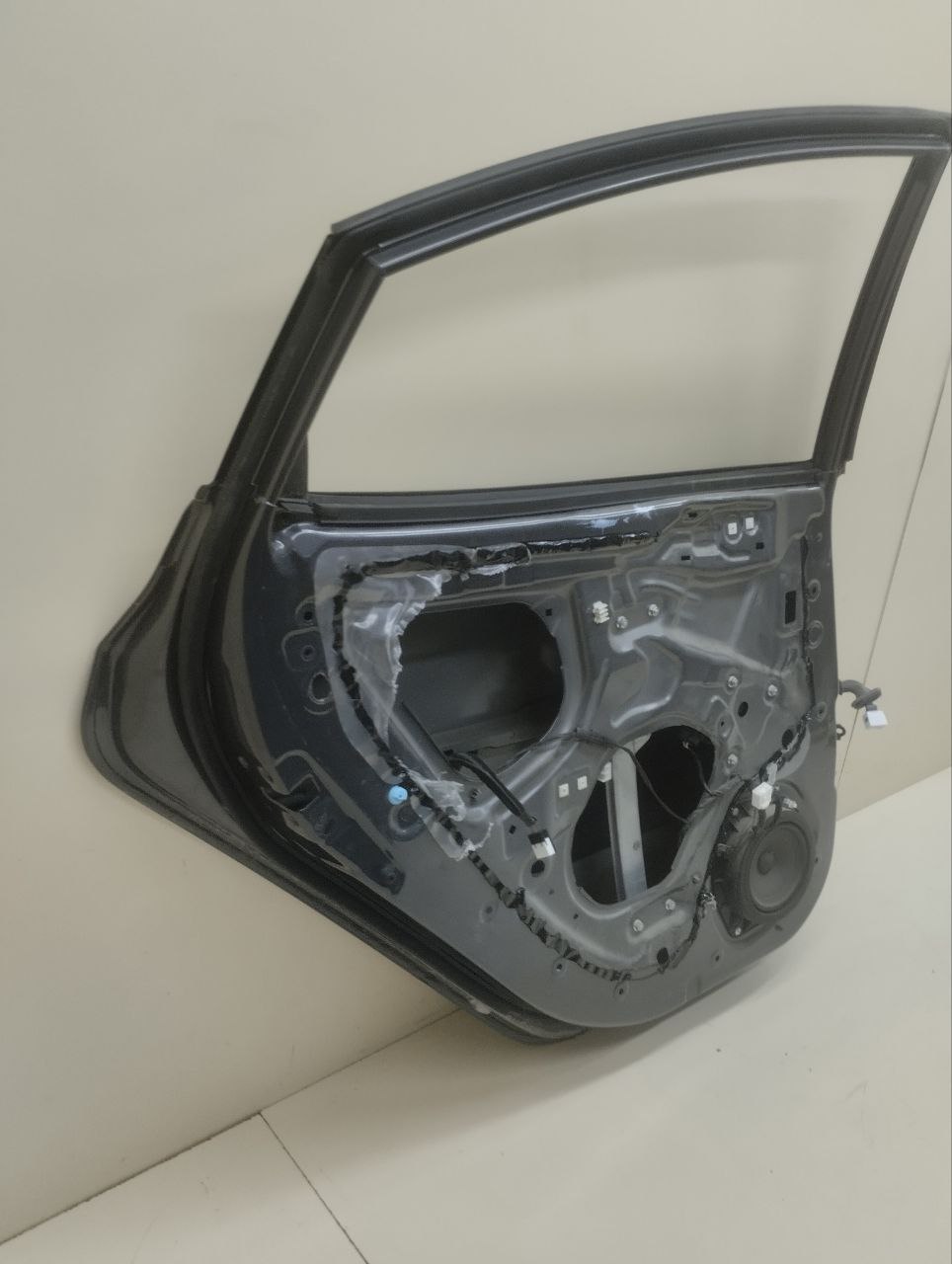 Дверь задняя левая Hyundai Solaris (RB) 2010-2017