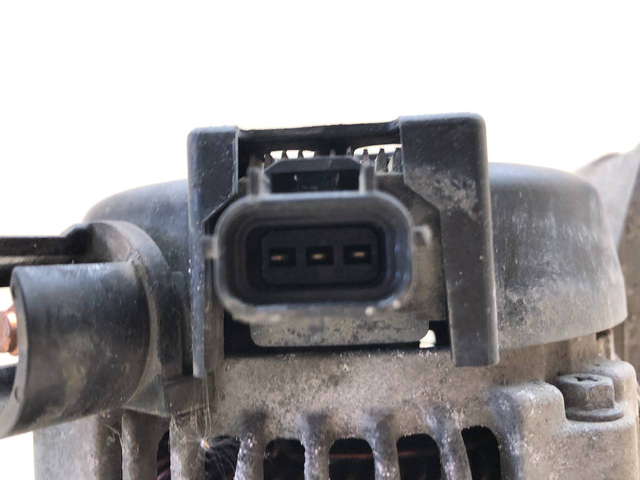 Генератор Ford Focus 2 (DA) 2005-2008 Генератор Ford Focus 2 (DA) 2005-2008