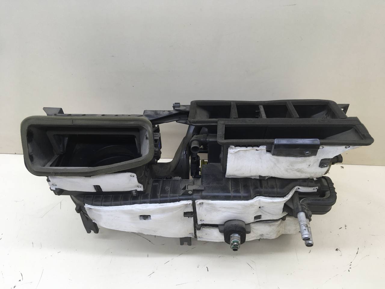 Корпус отопителя Hyundai ix35 (LM) 2010-2015 Корпус отопителя Hyundai ix35 (LM) 2010-2015