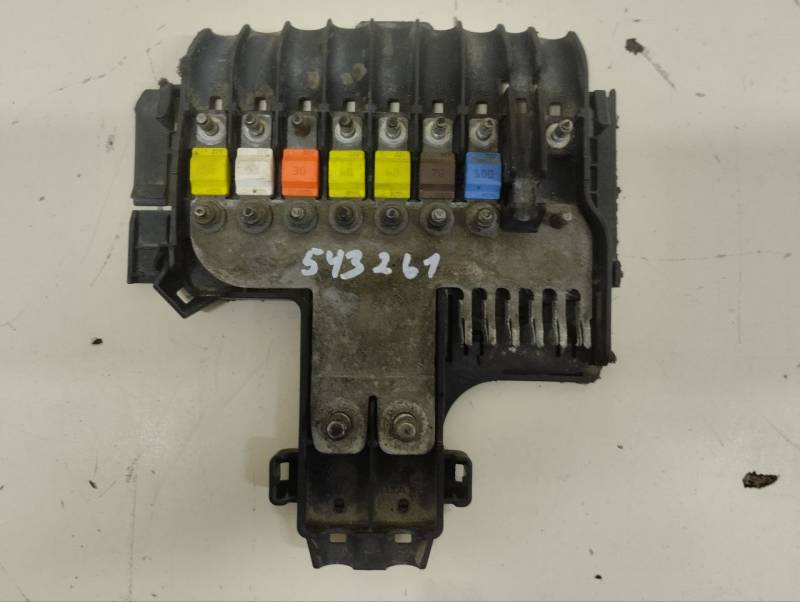 Блок предохранителей Citroen Grand C4 Picasso 2006-2014 Блок предохранителей Citroen Grand C4 Picasso 2006-2014