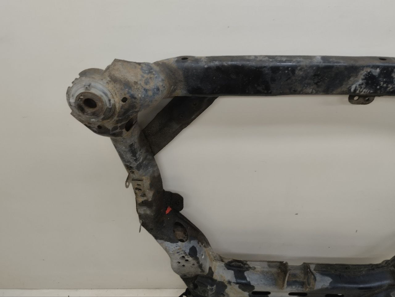 Балка подмоторная Mazda Mazda 6 (GG) 2002-2007 Балка подмоторная Mazda Mazda 6 (GG) 2002-2007
