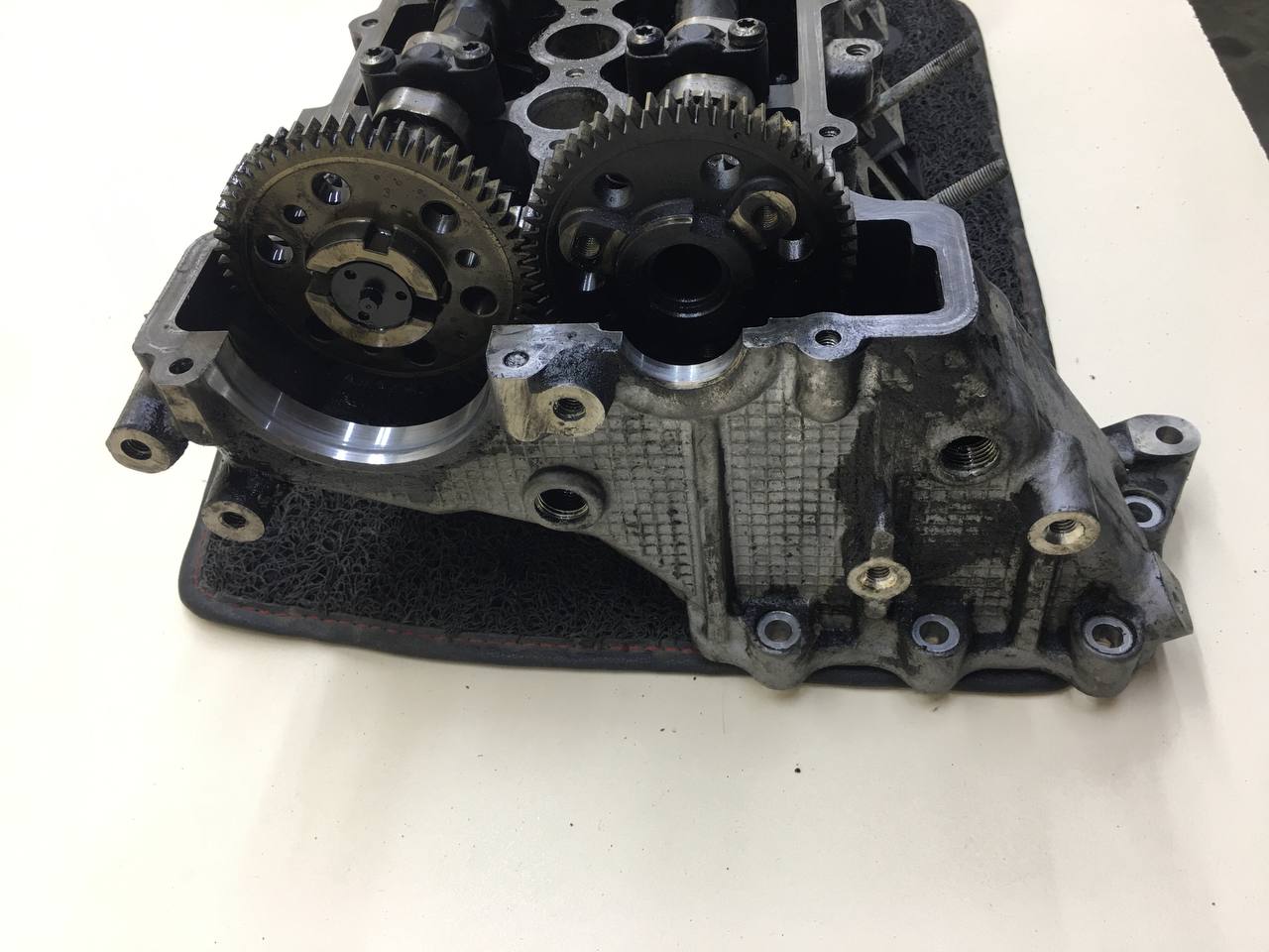 Головка блока цилиндров BMW 3-series E90/E91 2005-2011