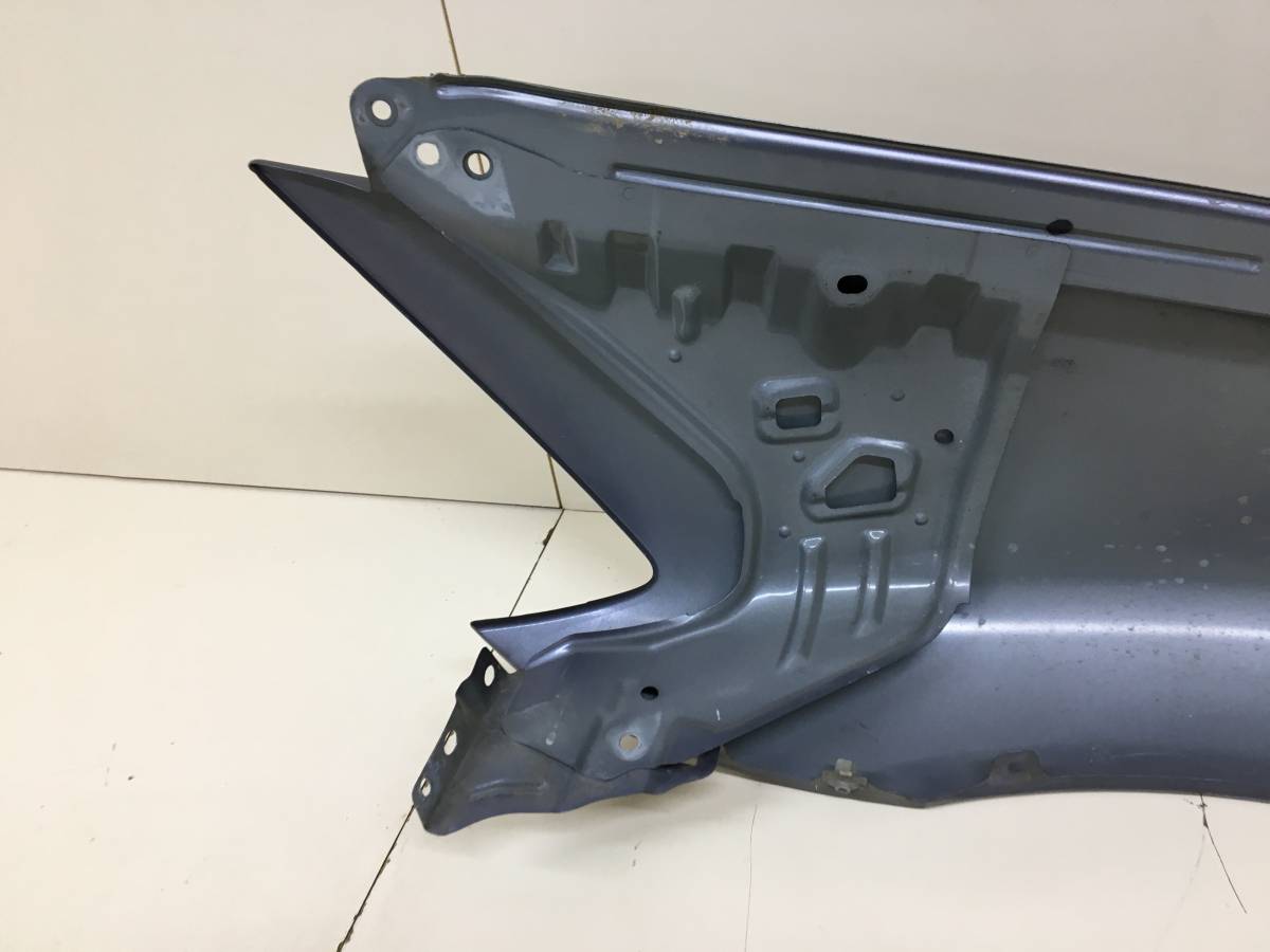Крыло переднее правое Mazda RX-8 2003-2012