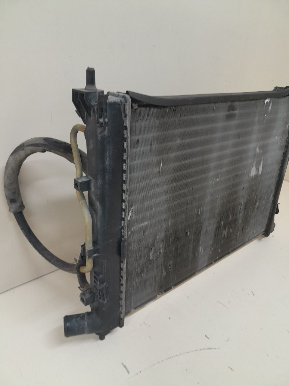 Радиатор охлаждения двигателя Hyundai Solaris (RB) 2010-2017