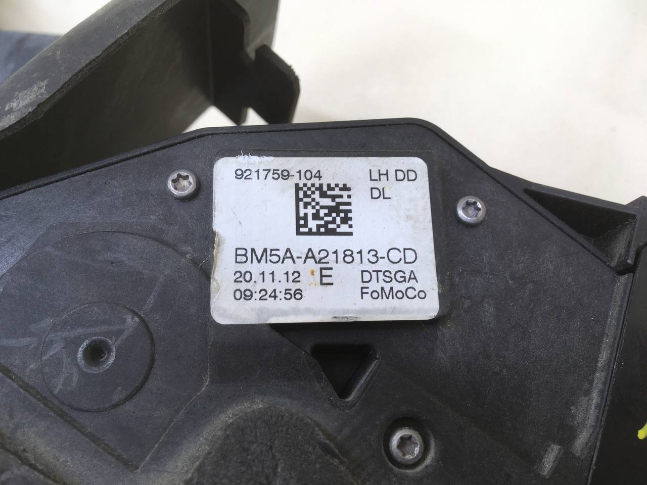 Замок двери передней левой Ford Focus 3 2011>