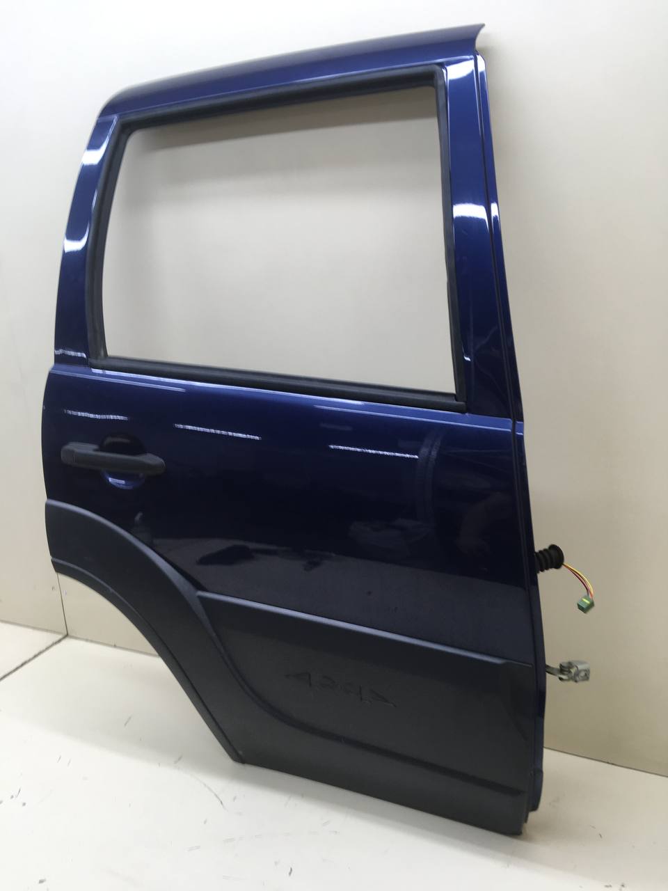 Дверь задняя правая Chevrolet Niva 2009-2020 Дверь задняя правая Chevrolet Niva 2009-2020