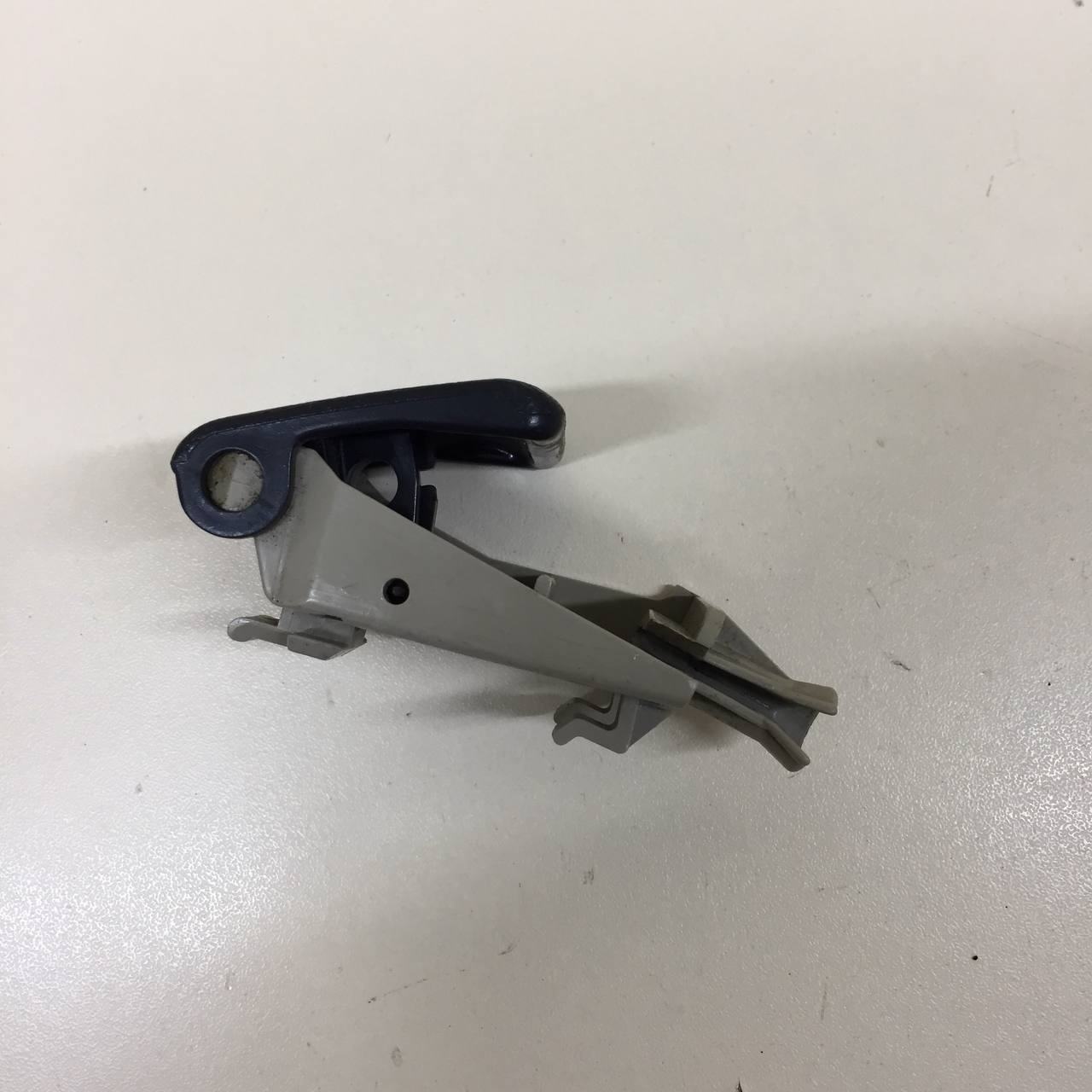 Ручка открывания капота Toyota Camry (XV50) 2011-2017 Ручка открывания капота Toyota Camry (XV50) 2011-2017