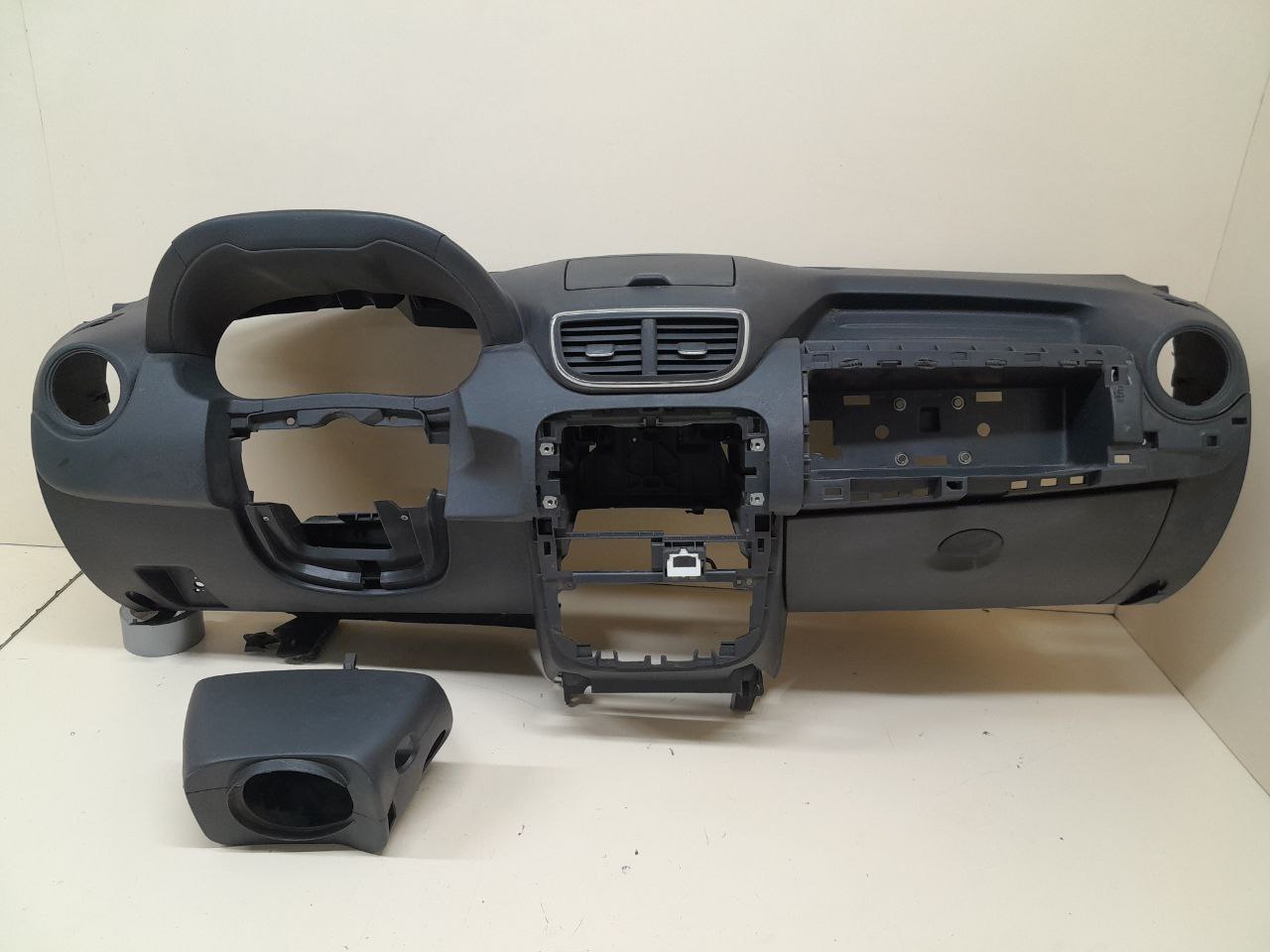 Торпедо Nissan Terrano (D10) 2014>
