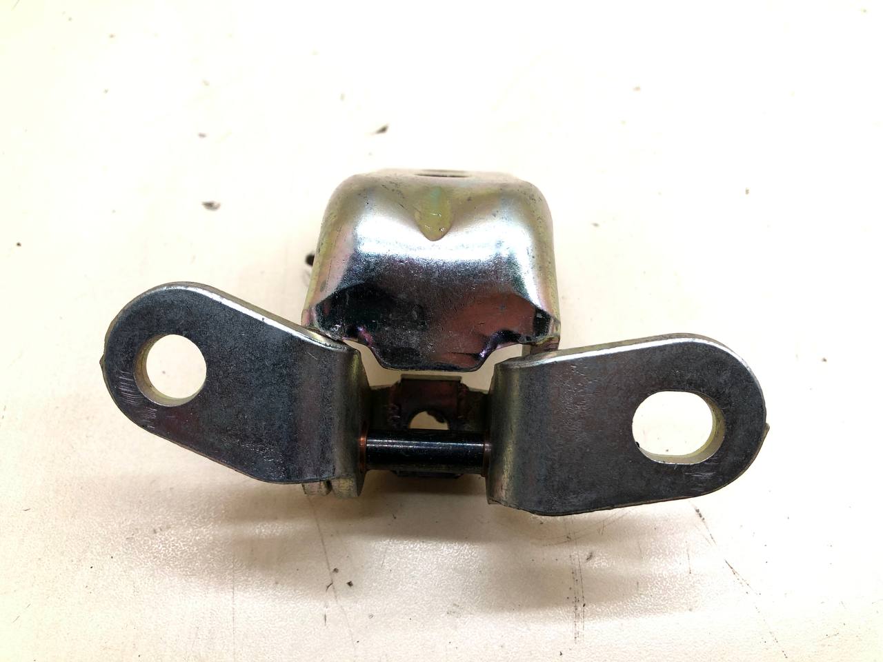 Петля двери задней правой нижняя Hyundai ix55 2007-2013