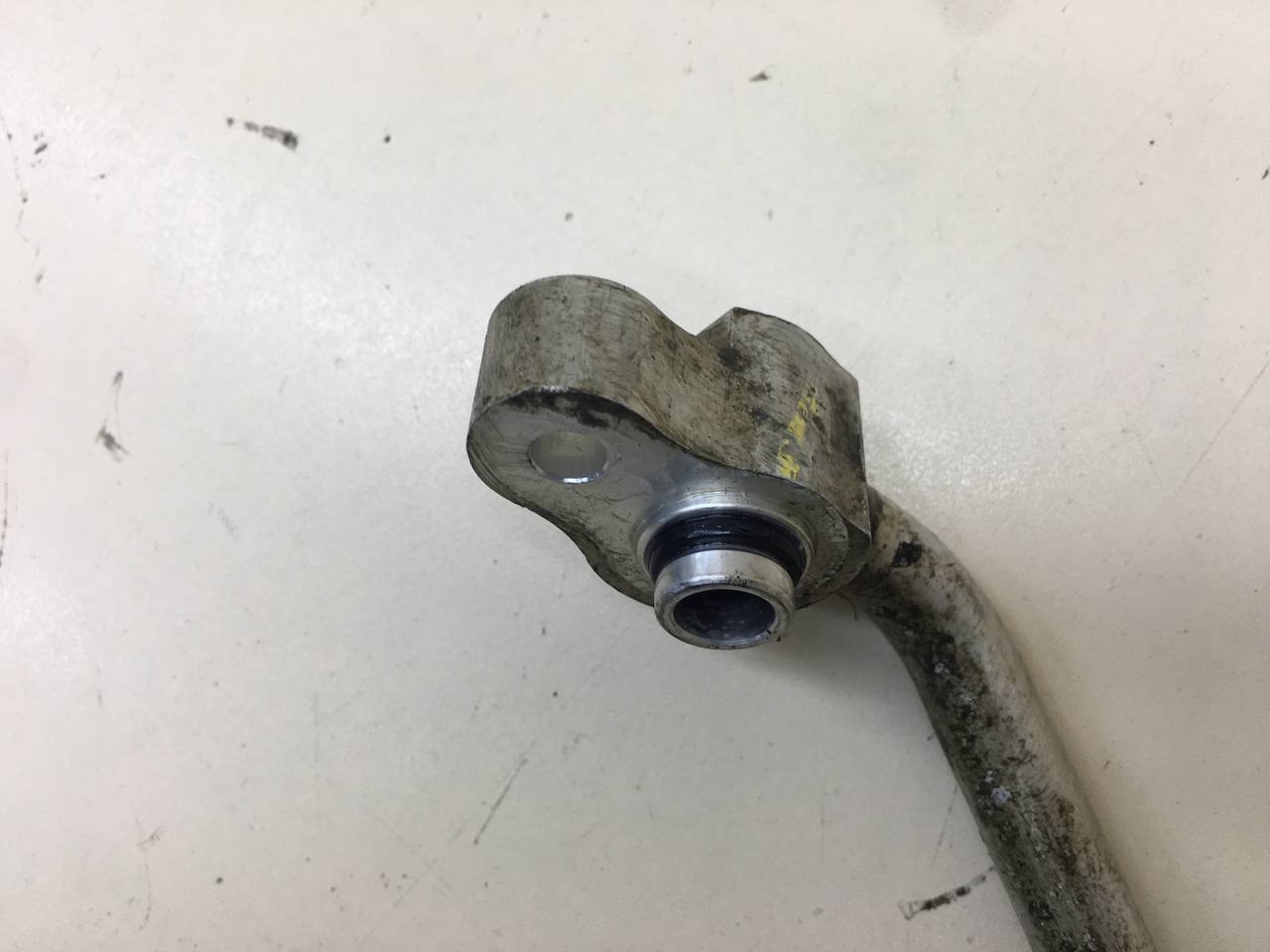 Трубка кондиционера Mitsubishi Lancer 9  (CS/Classic) 2000-2011