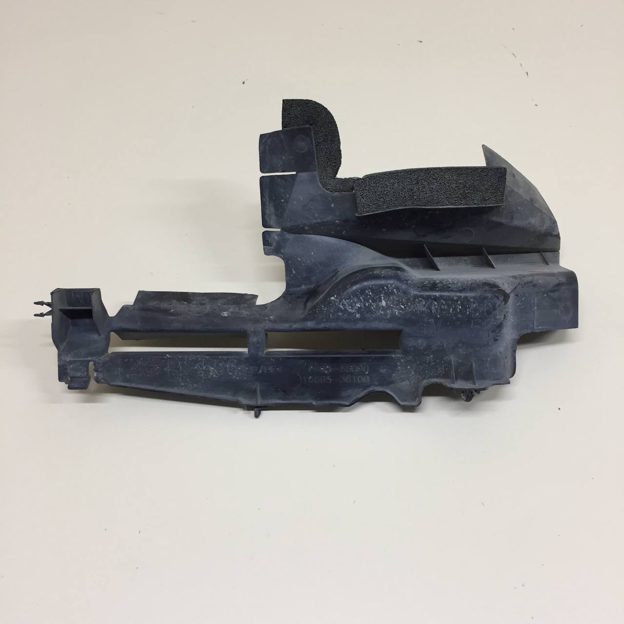Воздуховод радиатора Toyota Rav 4 (XA40) 2013-2019 Воздуховод радиатора Toyota Rav 4 (XA40) 2013-2019