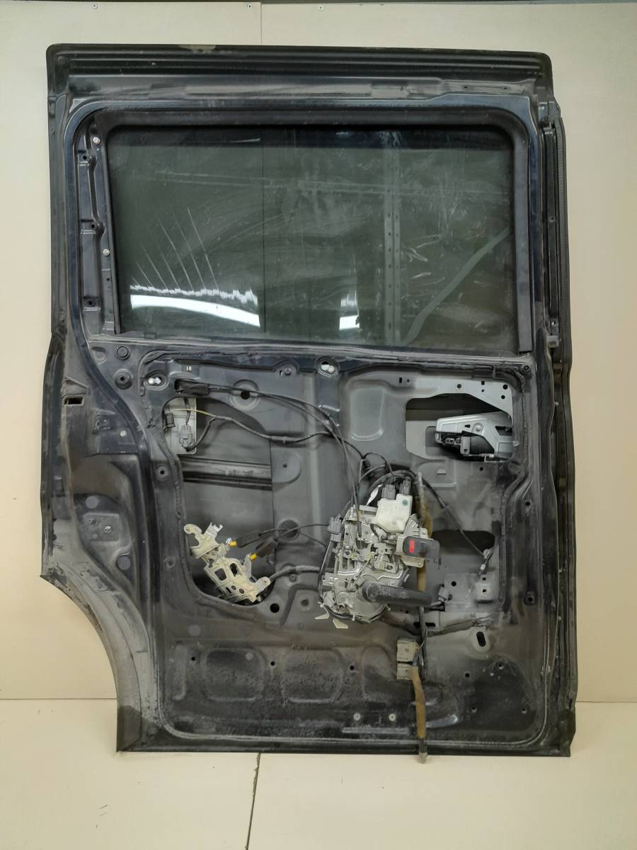 Дверь сдвижная Honda Stepwgn (RG) 2005-2009 Дверь сдвижная Honda Stepwgn (RG) 2005-2009