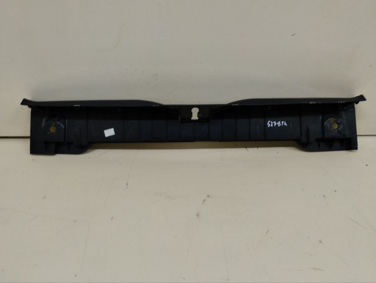 Обшивка багажника Toyota Auris (E150) 2006-2012 Обшивка багажника Toyota Auris (E150) 2006-2012