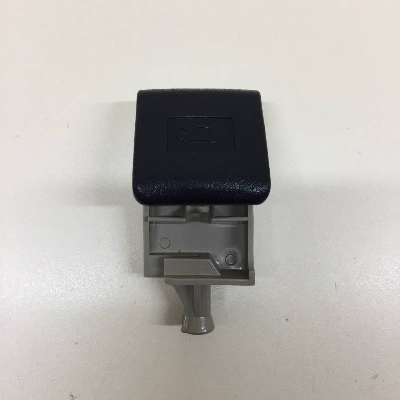 Ручка открывания капота Toyota Camry (V50) 2011-2017 Ручка открывания капота Toyota Camry (V50) 2011-2017