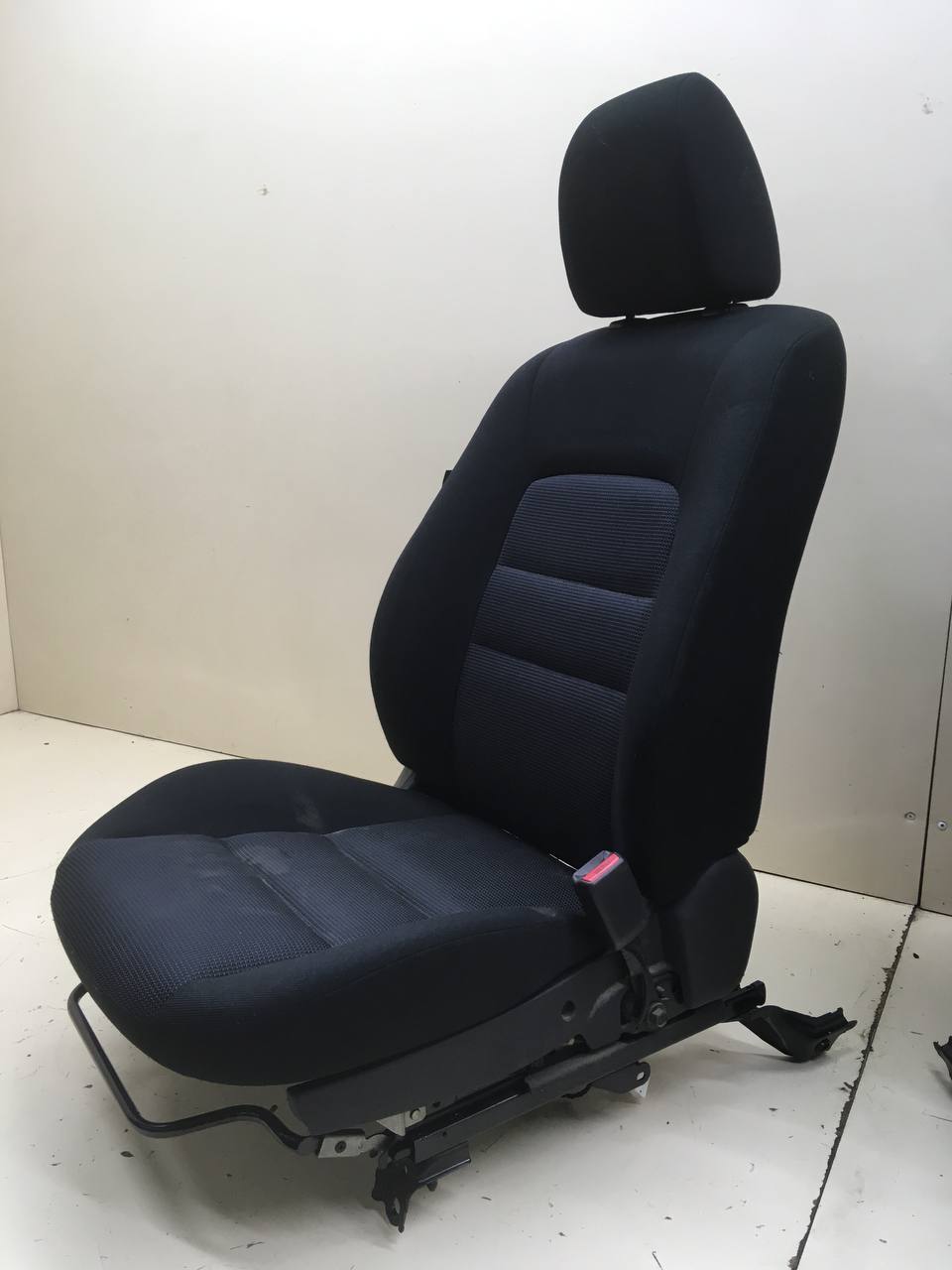 Сиденье (комплект) Mazda Mazda 6 (GG) 2002-2007 Сиденье (комплект) Mazda Mazda 6 (GG) 2002-2007