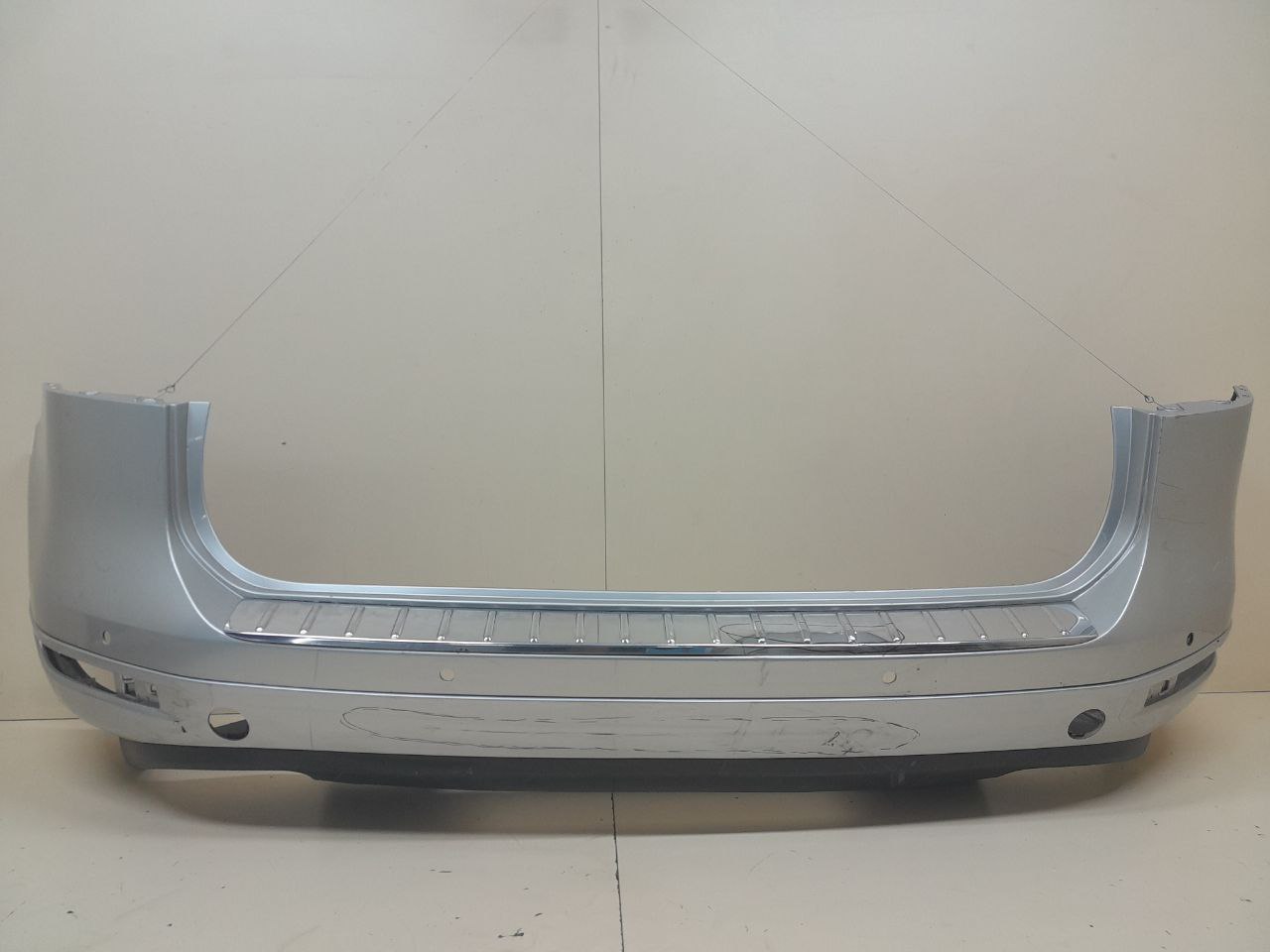 Бампер задний Volkswagen Touareg (7P) 2010>