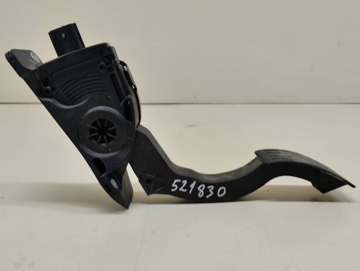 Педаль газа Mazda Mazda 3 (BL) 2009-2013 Педаль газа Mazda Mazda 3 (BL) 2009-2013