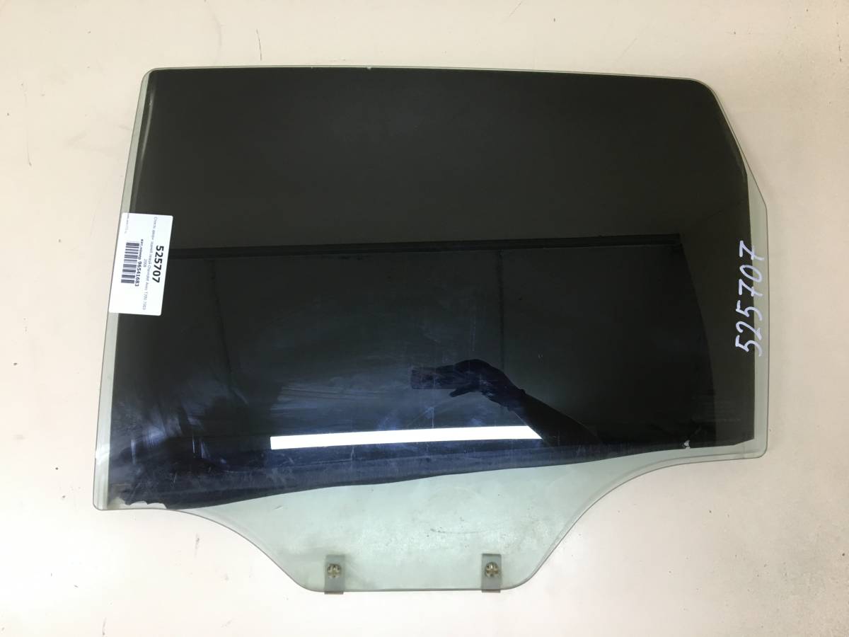 Стекло двери задней левой Chevrolet Aveo T200 2003-2008