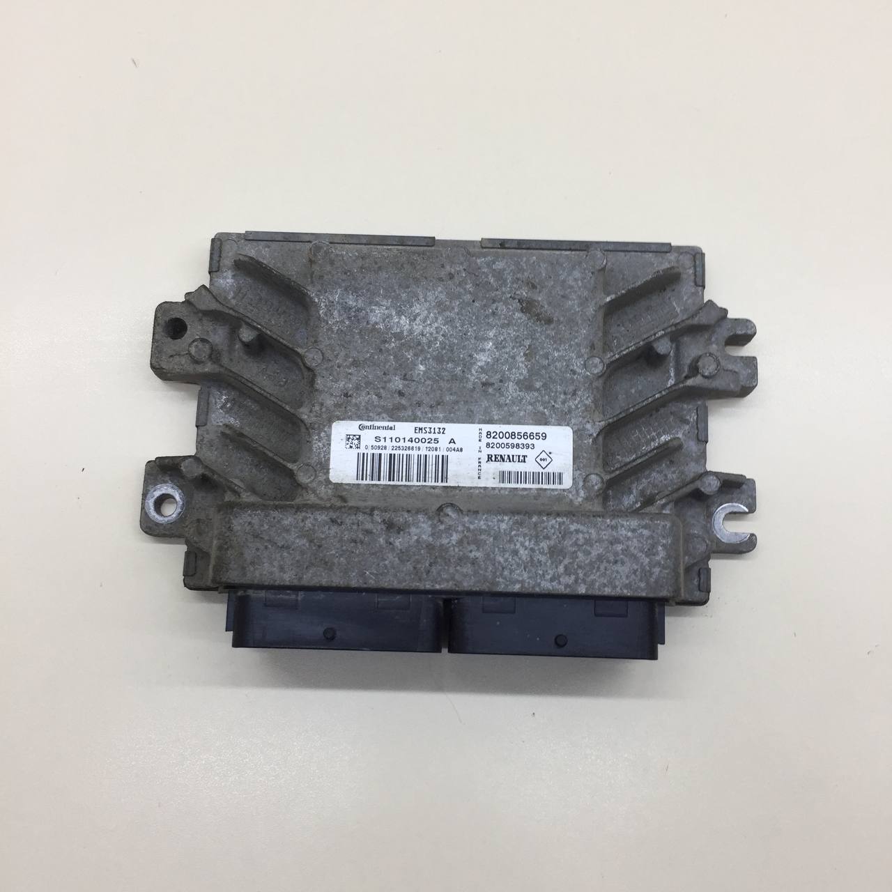 Блок управления двигателем Renault Sandero 2009-2014
