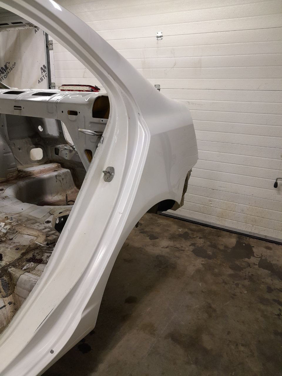 Крыло заднее левое Chevrolet Cobalt (T250) 2011-2015