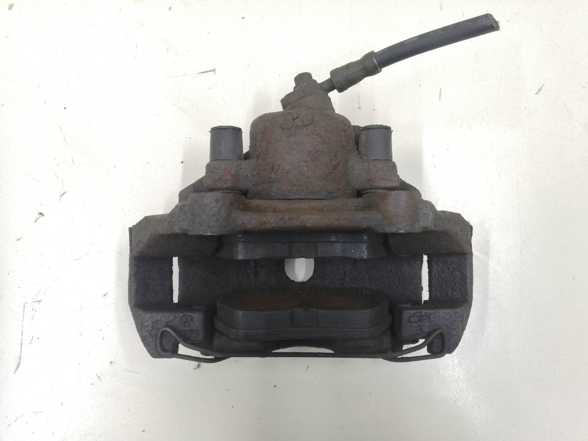 Суппорт передний правый Volkswagen Polo (MK5) 2011-2020 Суппорт передний правый Volkswagen Polo (MK5) 2011-2020