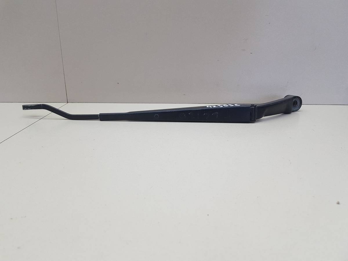 Поводок стеклоочистителя передний правый Toyota Land Cruiser Prado (J120) 2002-2009