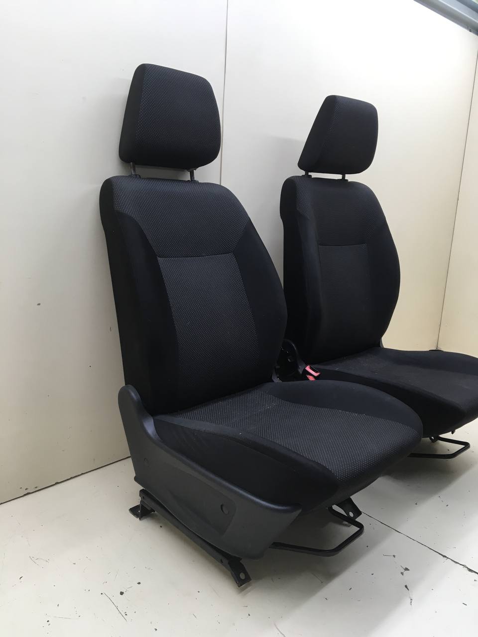 Сиденье (комплект) Chevrolet Niva 2009-2020 Сиденье (комплект) Chevrolet Niva 2009-2020