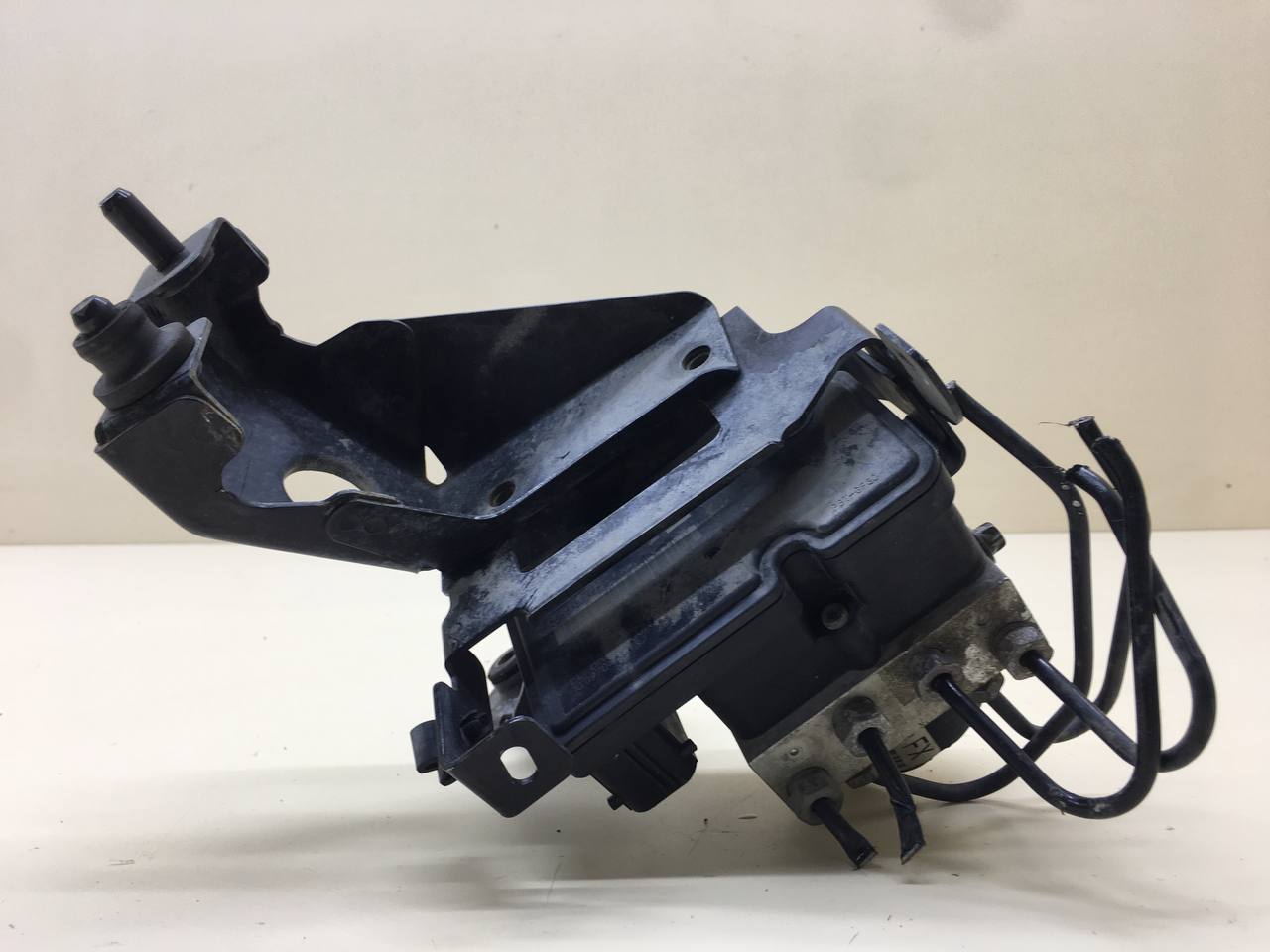 Блок ABS (насос) Chevrolet Cruze (J300) 2009-2016