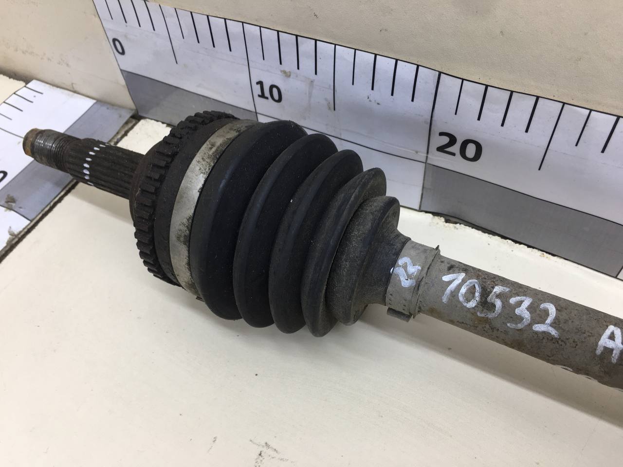 Полуось передняя левая Chevrolet Aveo T250 2005-2011