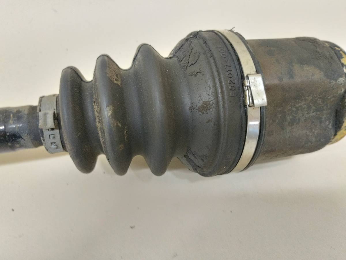 Полуось передняя левая Nissan Almera (N16) 2000-2006 Полуось передняя левая Nissan Almera (N16) 2000-2006