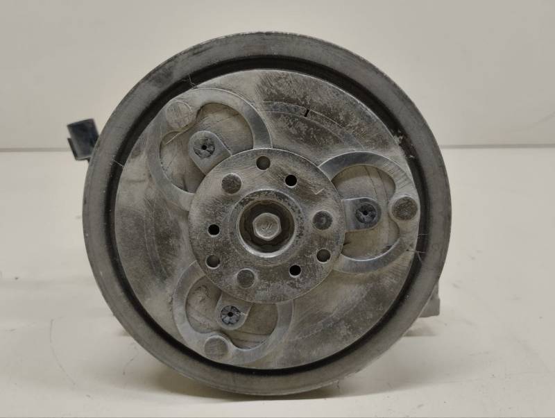 Компрессор системы кондиционирования Nissan Almera Classic (B10) 2006-2013