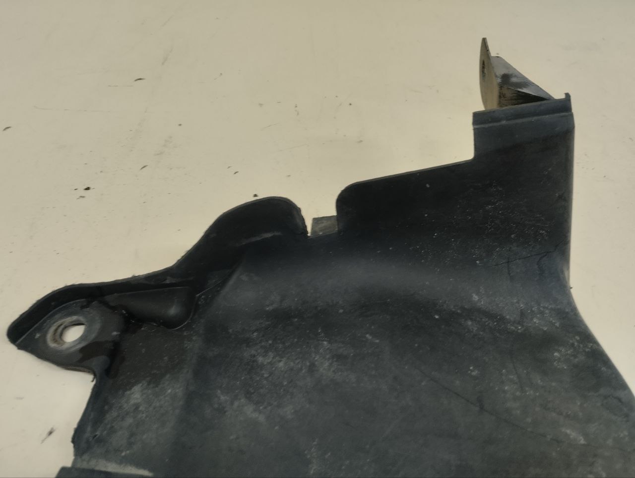 Пыльник (кузов наружные) Nissan Almera 3 (G11, G15) 2012> Пыльник (кузов наружные) Nissan Almera 3 (G11, G15) 2012>