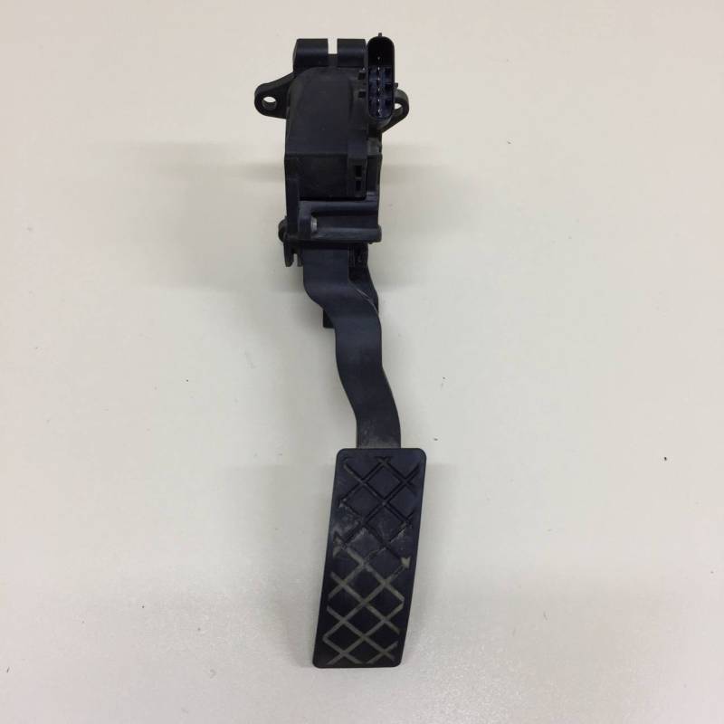 Педаль газа Skoda Rapid 2012-2020 Педаль газа Skoda Rapid 2012-2020