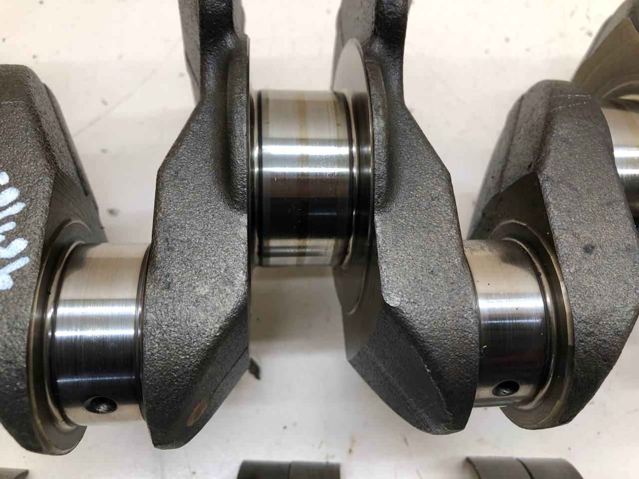 Коленвал Nissan Qashqai (J10) 2006-2013 Коленвал Nissan Qashqai (J10) 2006-2013