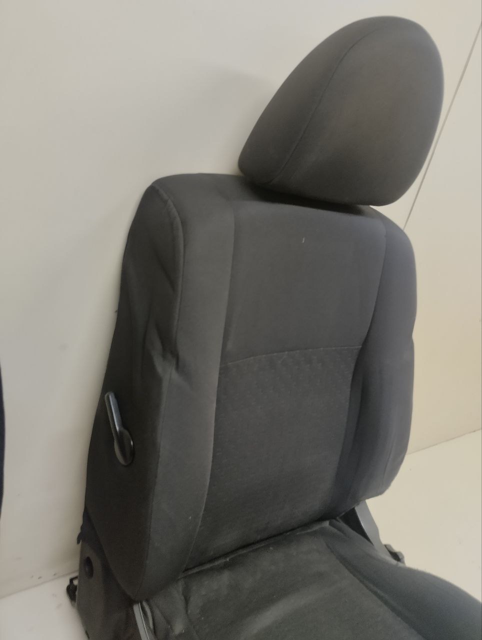 Сиденье (комплект) Nissan Almera (N16) 2000-2006 Сиденье (комплект) Nissan Almera (N16) 2000-2006
