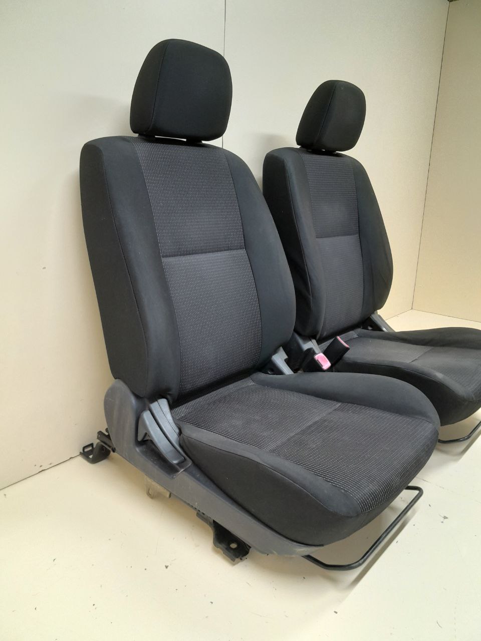 Сиденье (комплект) Mitsubishi Lancer X (CX, CY) 2007> Сиденье (комплект) Mitsubishi Lancer X (CX, CY) 2007>