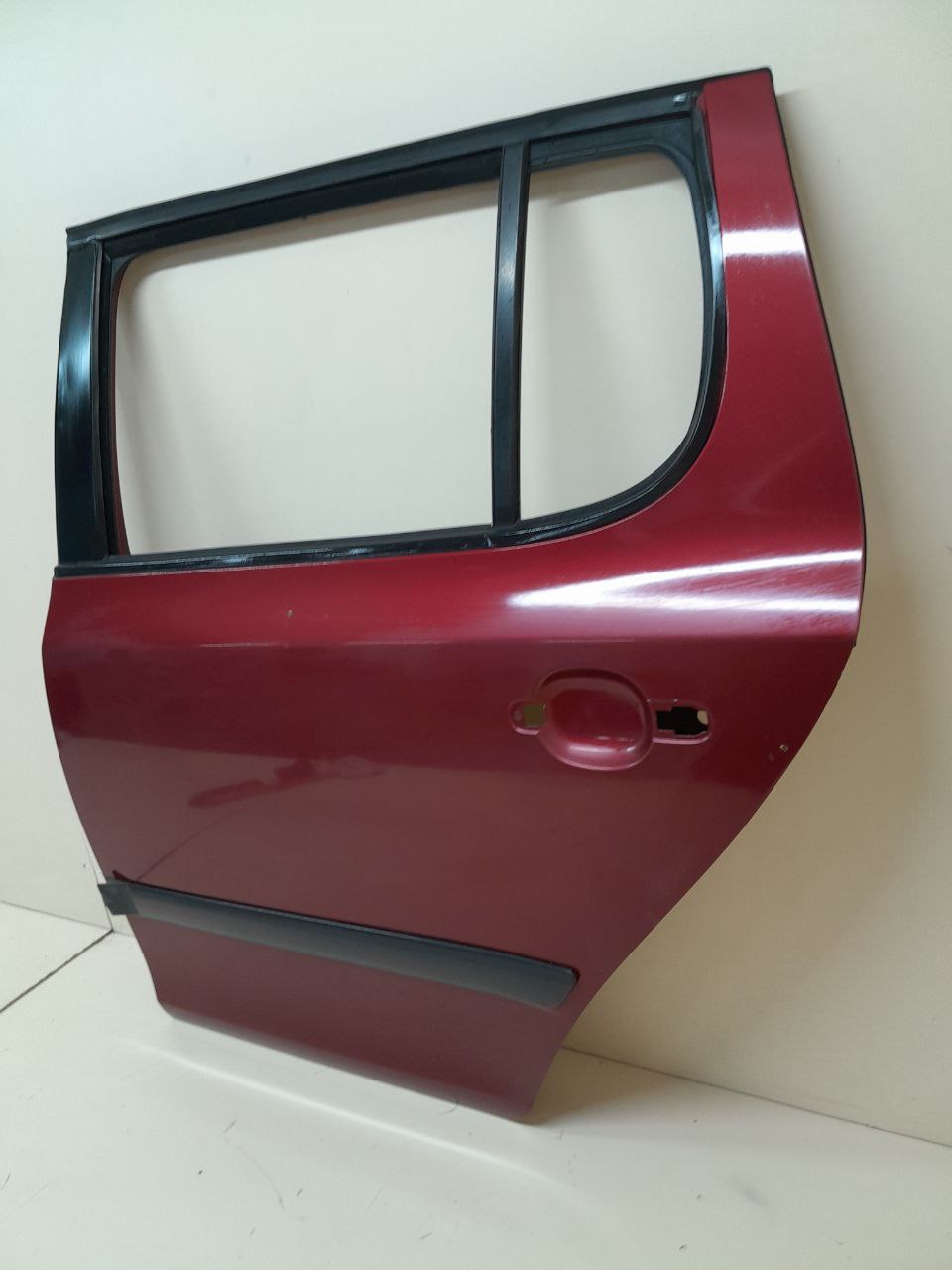 Дверь задняя левая Skoda Fabia (5J) 2007-2014 Дверь задняя левая Skoda Fabia (5J) 2007-2014