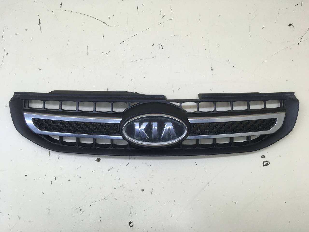 Решетка радиатора Kia Sportage 2 (JE, KM) 2004-2010
