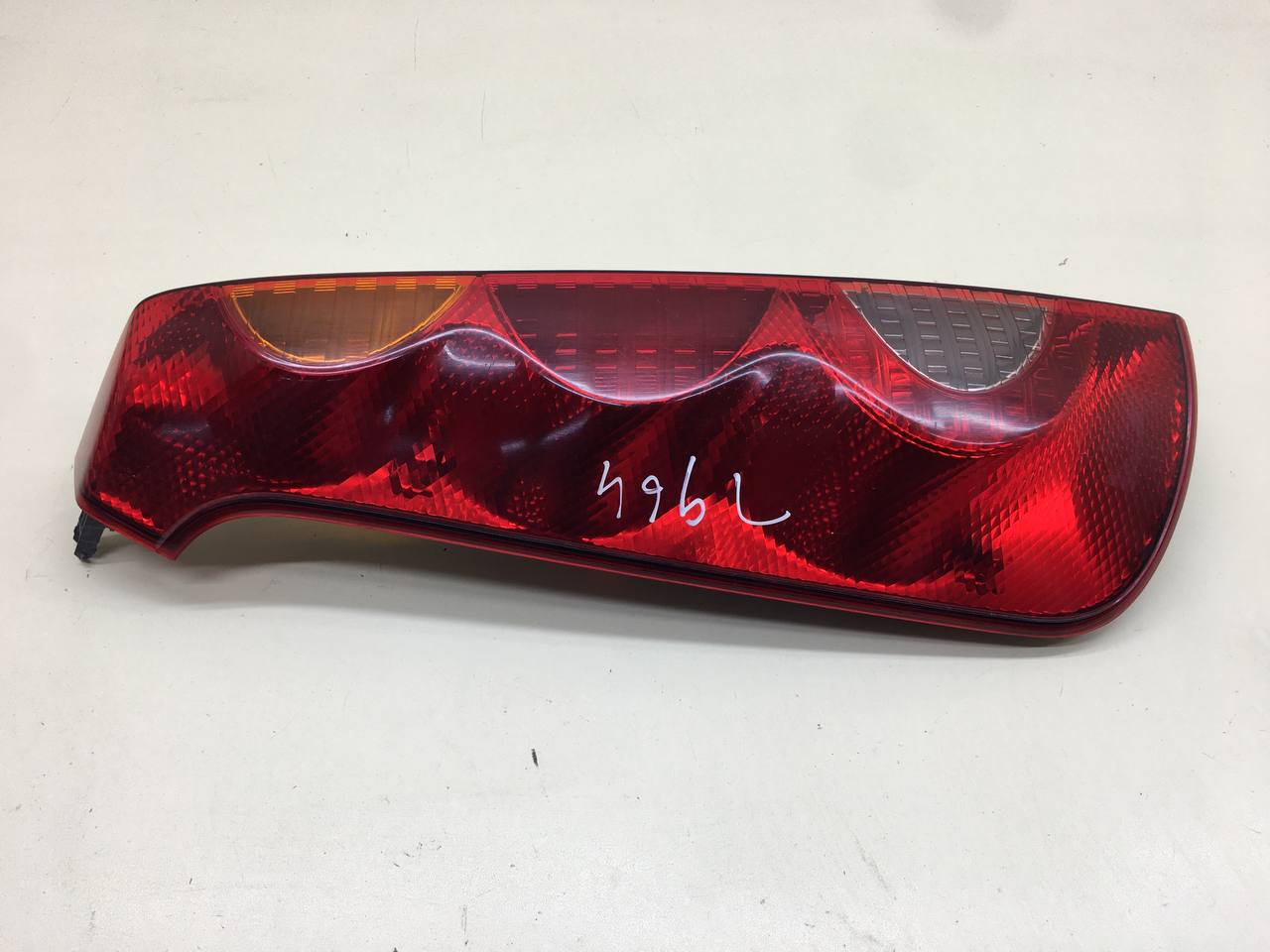 Фонарь задний левый Nissan Note (E11) 2006-2013