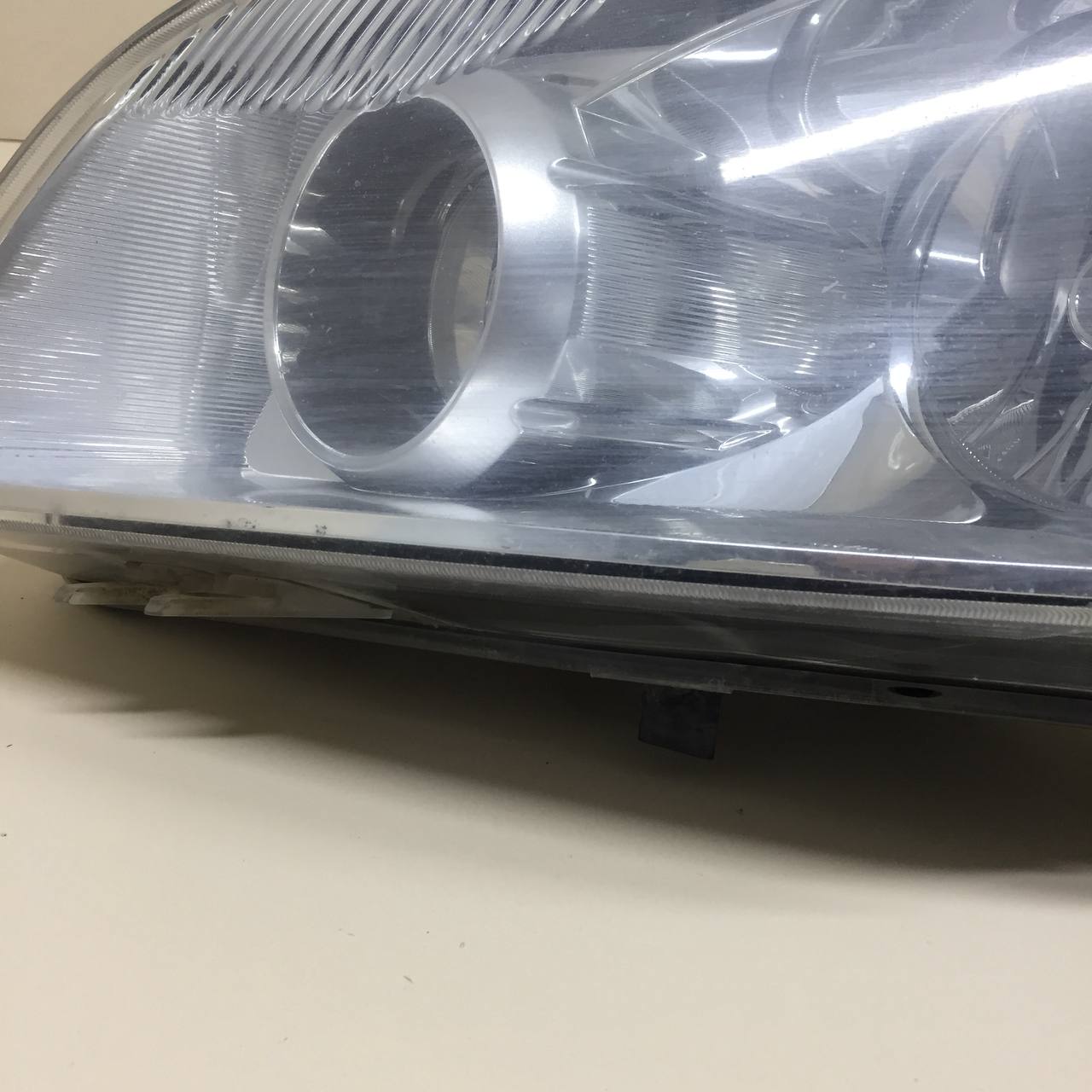 Фара левая Nissan Qashqai (J10) 2006-2013 Фара левая Nissan Qashqai (J10) 2006-2013