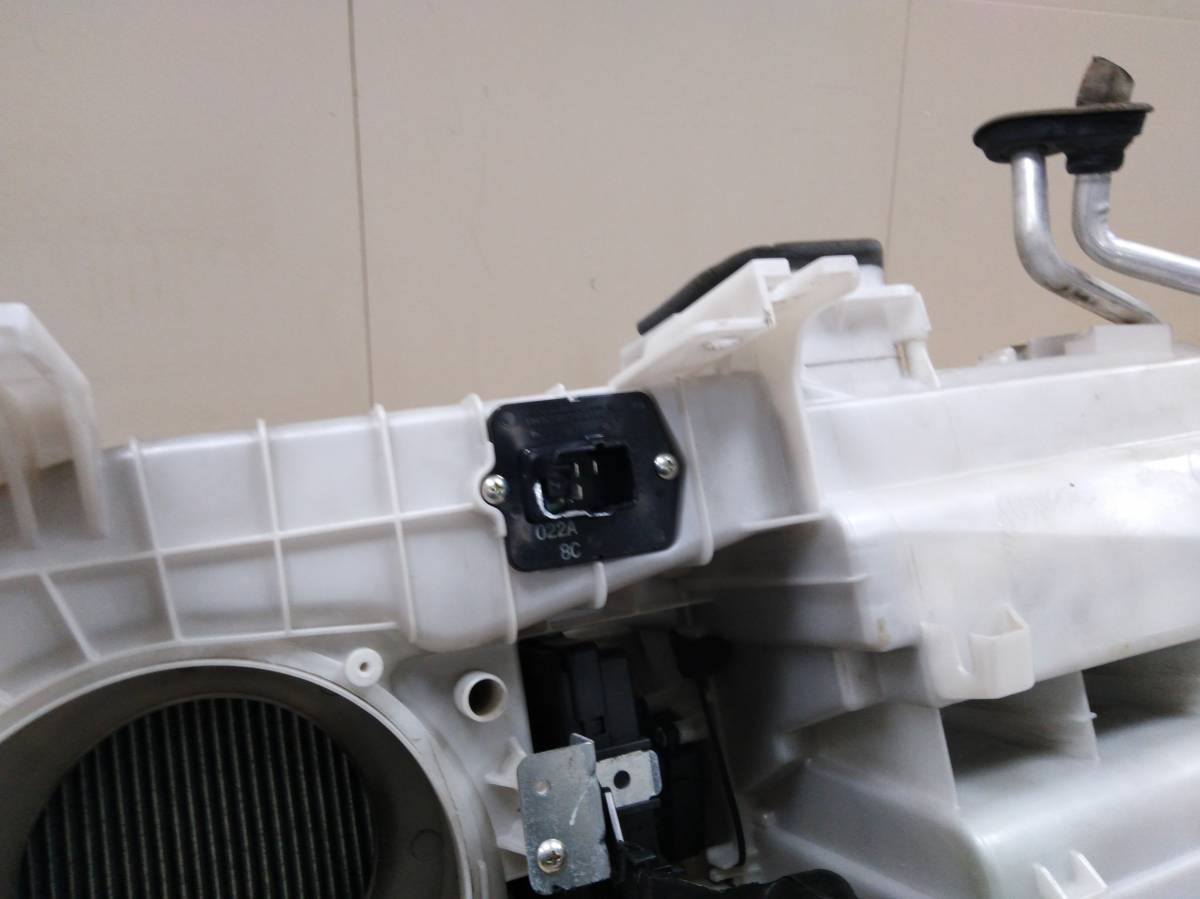 Корпус отопителя Mitsubishi Lancer X (CX, CY) 2007> Корпус отопителя Mitsubishi Lancer X (CX, CY) 2007>
