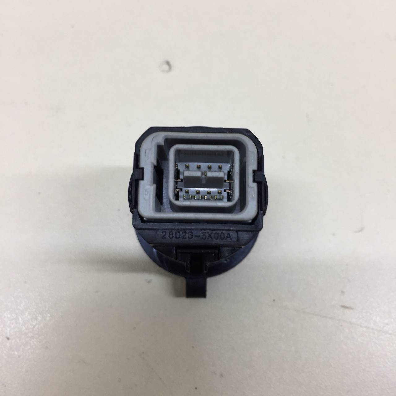 Разъем (USB AUX) Lada Vesta 2015> Разъем (USB AUX) Lada Vesta 2015>