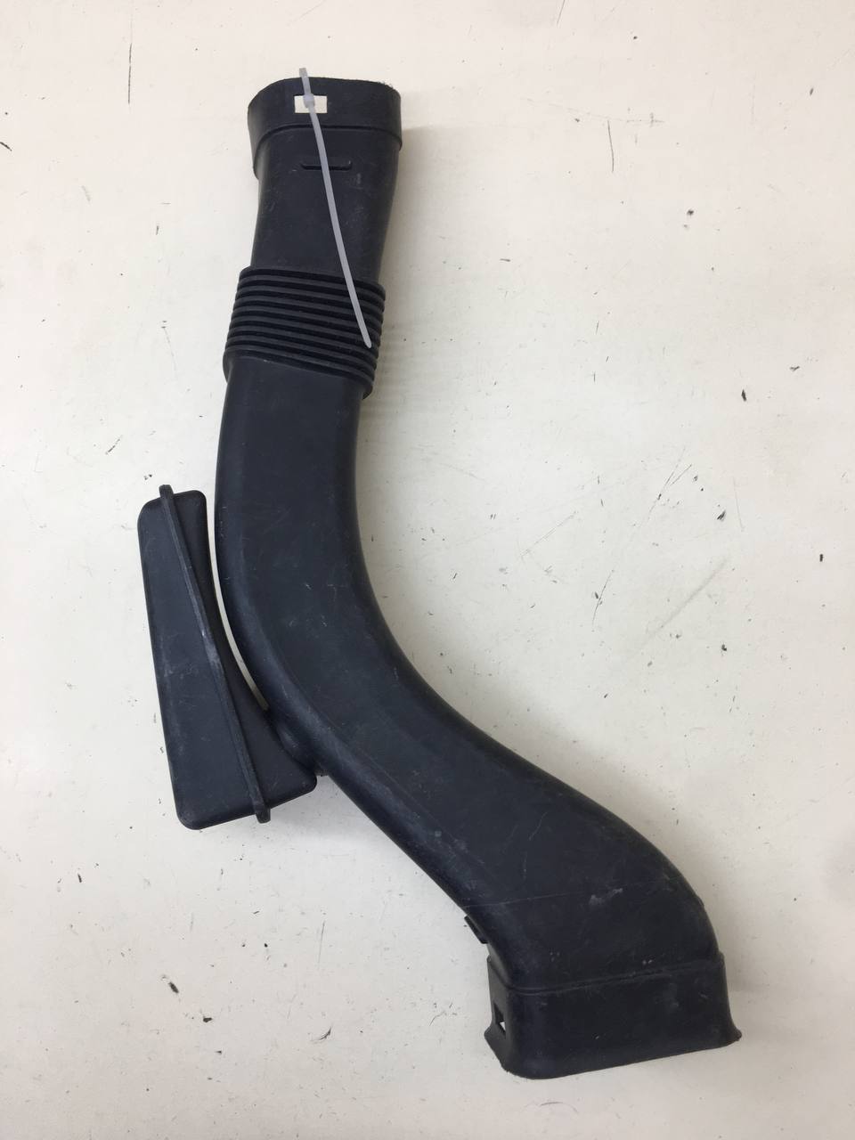 Воздуховод BMW 7-Series F01,F02  2008-2015